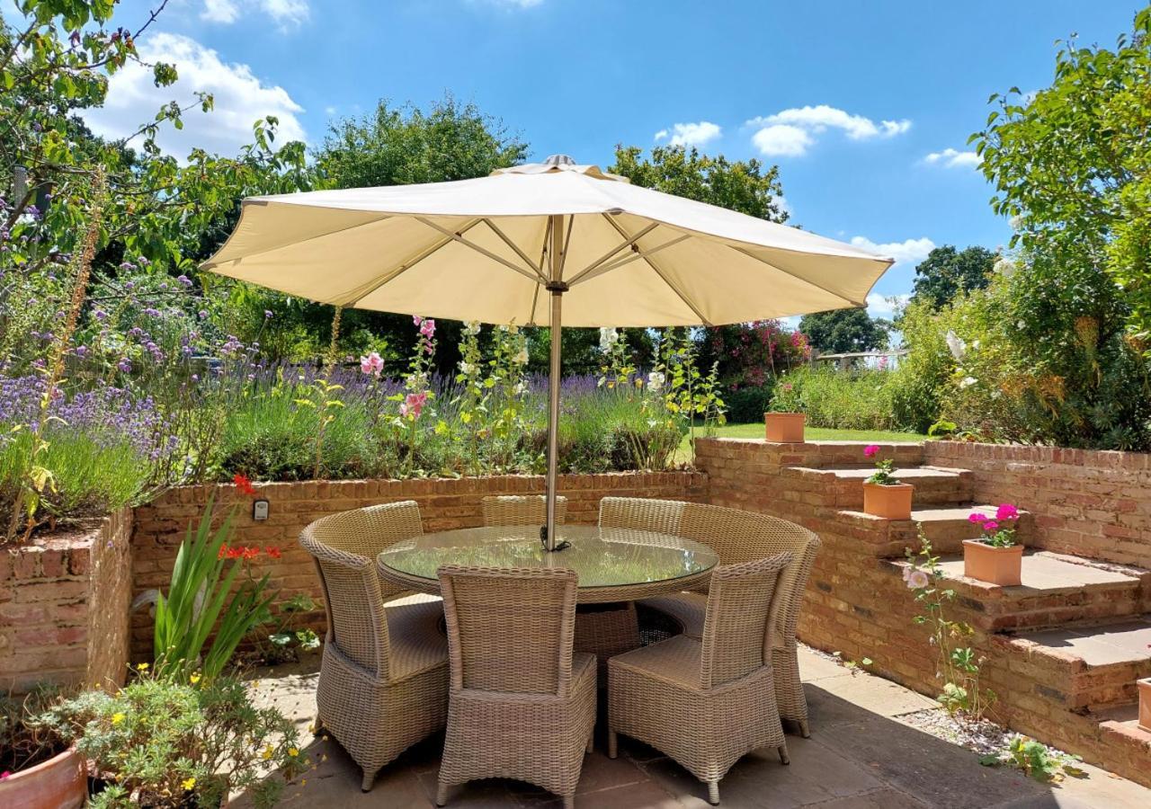 The Coach House Villa Biddenden Екстериор снимка