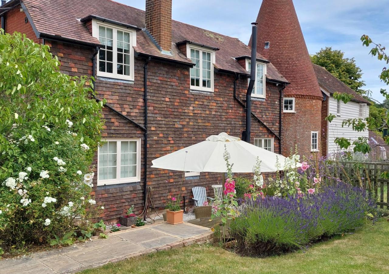 The Coach House Villa Biddenden Екстериор снимка