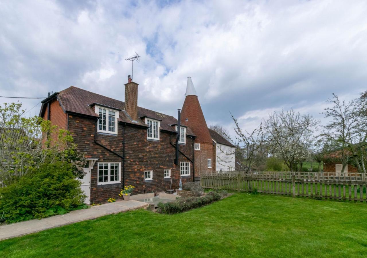 The Coach House Villa Biddenden Екстериор снимка